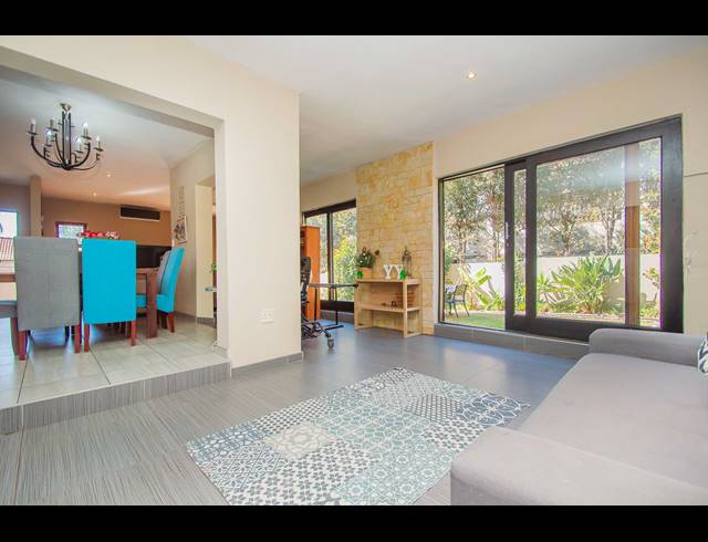 3 BEDROOM HOUSE FOR SALE IN NORTH RIDING